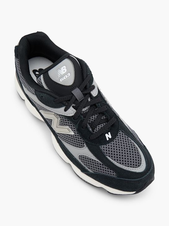 New Balance Sneaker Schwarz 140569 2