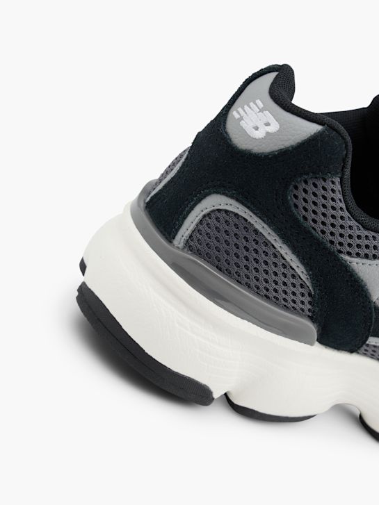 New Balance Sneaker Svart 140569 6