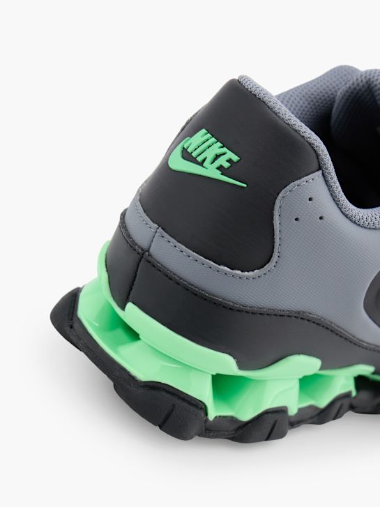 Nike Sneaker Grau 146083 6