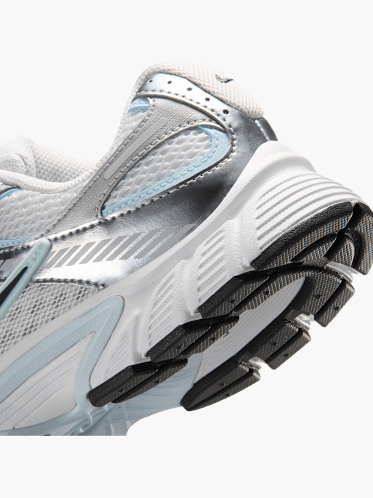 Nike Sneaker Silber 146215 6