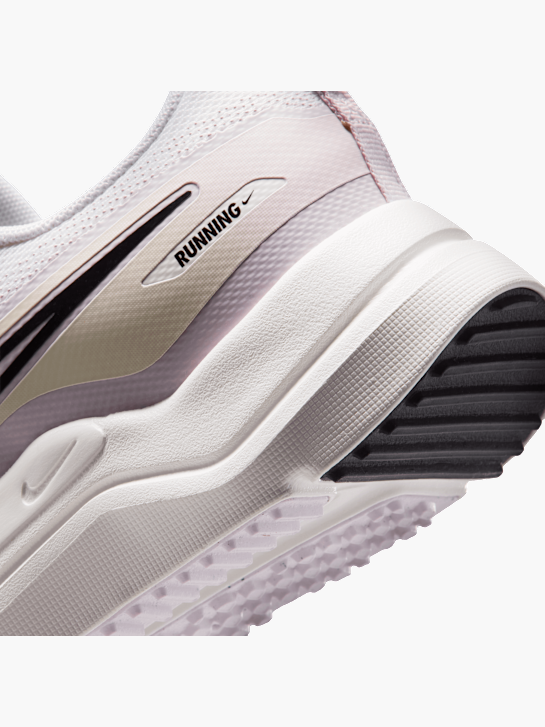 Nike Tekaški copati Bela 146462 6