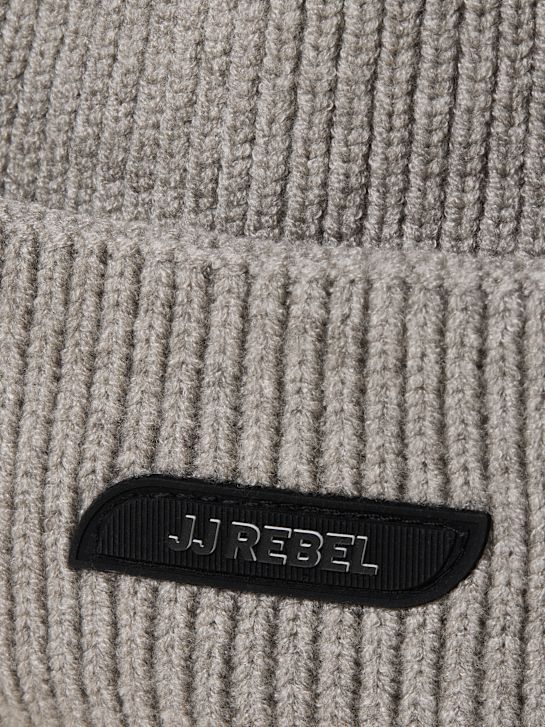 JJ Rebel Beanie Grau 151655 2
