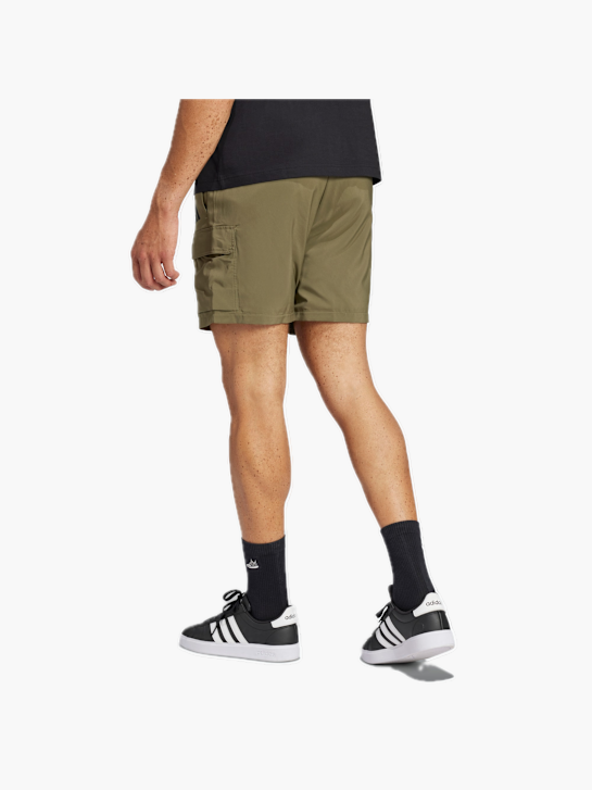 adidas Essentials Small Logo Cargo Chelsea Shorts Grün 132291 3