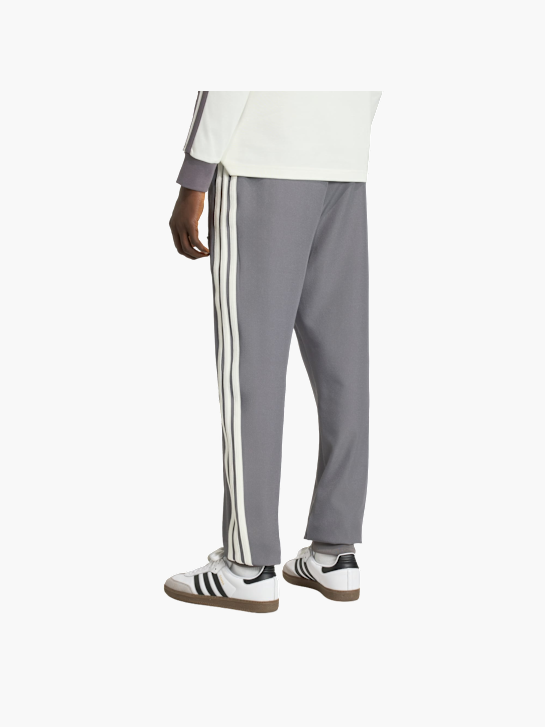 adidas MERCEDES-AMG PETRONAS FORMULA 1 TEAM SILVER ARROWS ICON TRAININGSHOSE HERREN Grau 157269 3