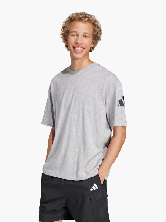 adidas Essentials Loose Fit 3 Bar Logo T-Shirt Grau 142494 2
