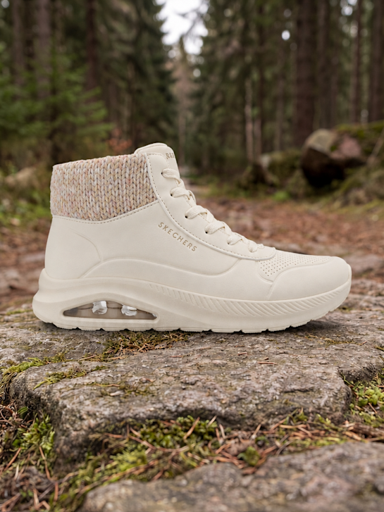 Skechers Čizme na pertlanje Bež 79879 1