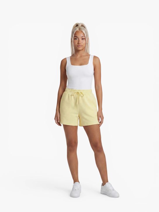 PIECES Shorts Gelb 122724 1