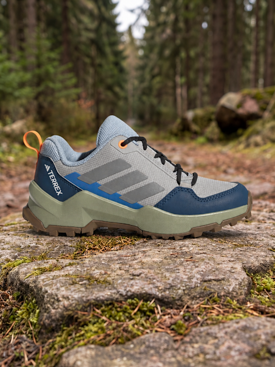 adidas Chaussure de randonnée gris 140095 1