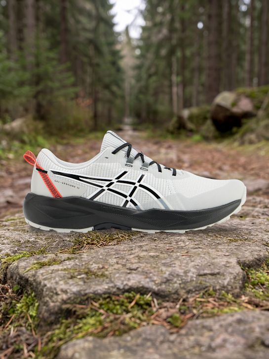 ASICS Baskets de course blanc 144060 1