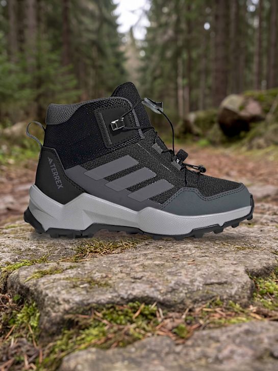 adidas Buty trekkingowe szary 151216 1