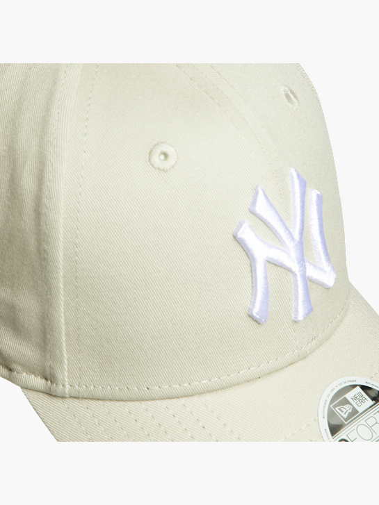 New Era Bonnet Beige 96012 3