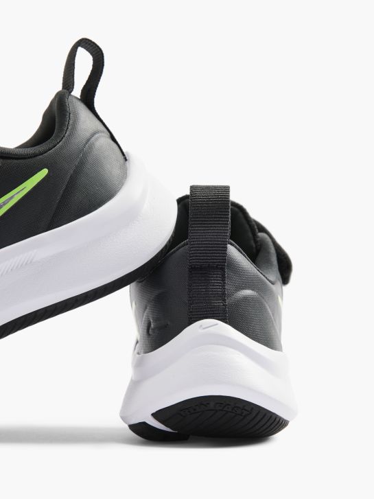 Nike Bežecká obuv čierna 6844 4