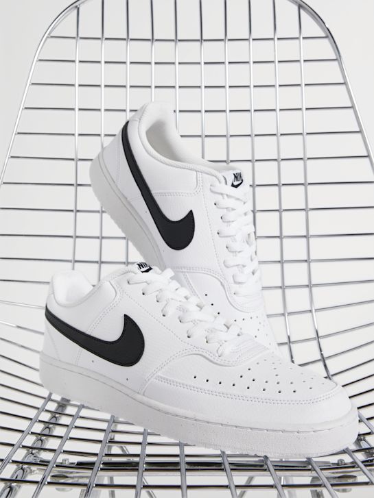 Nike Baskets Blanc 5008 8