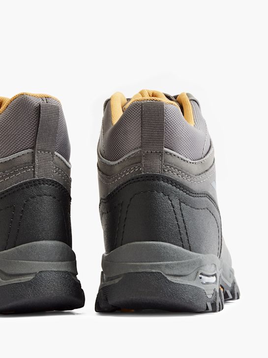 Scarpe trekking deichmann hot sale