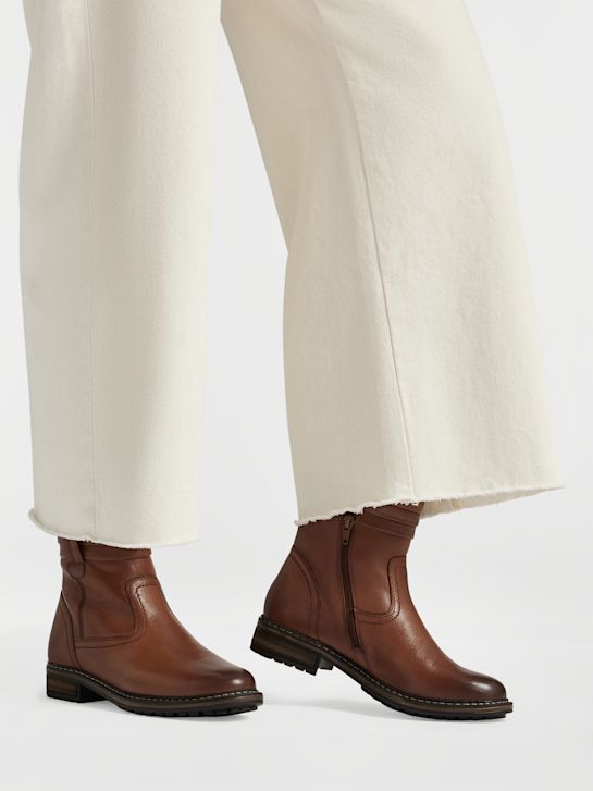 bottines couleur cognac