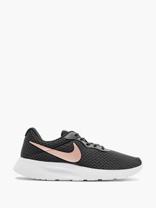 Nike Обувки за бягане Черен