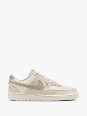 Nike Sneaker Beige
