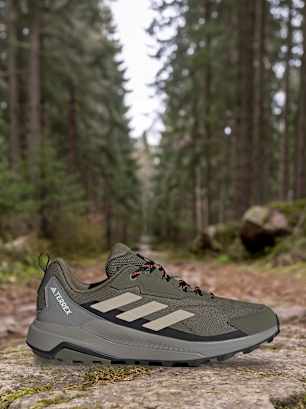 adidas Laufschuh Olive