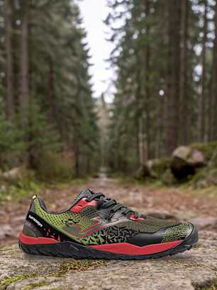 Joma Baskets de course kaki