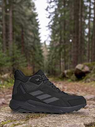 adidas Túracipő Fekete
