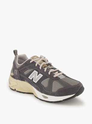 New Balance Sneaker Grau