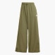 adidas Essentials 3-Streifen Lifestyle Woven Parachute Hose Grün 132645 1