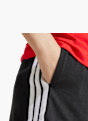 adidas Shorts Schwarz 60424 3